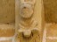Canecillo decorado con la figura de un diablo en la iglesia de Ochánduri (La Rioja).